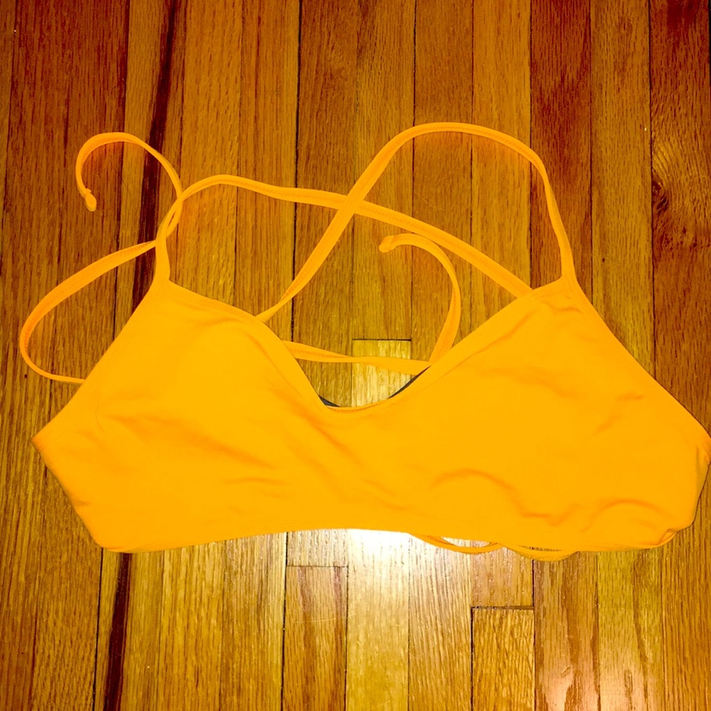 Jolyn Grayson tie back top